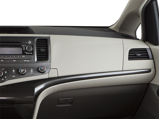 2012 Toyota Sienna SE 8 Passenger