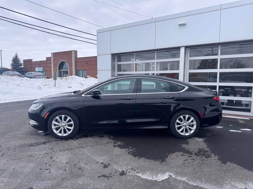 2016 Chrysler 200 C