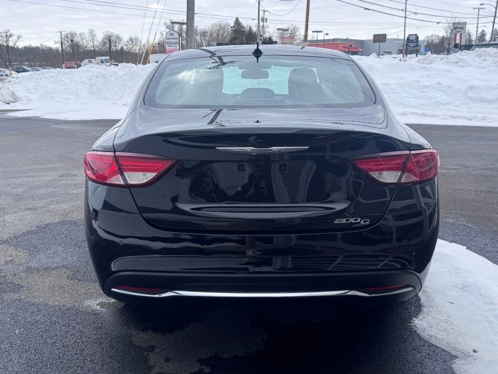 2016 Chrysler 200 C