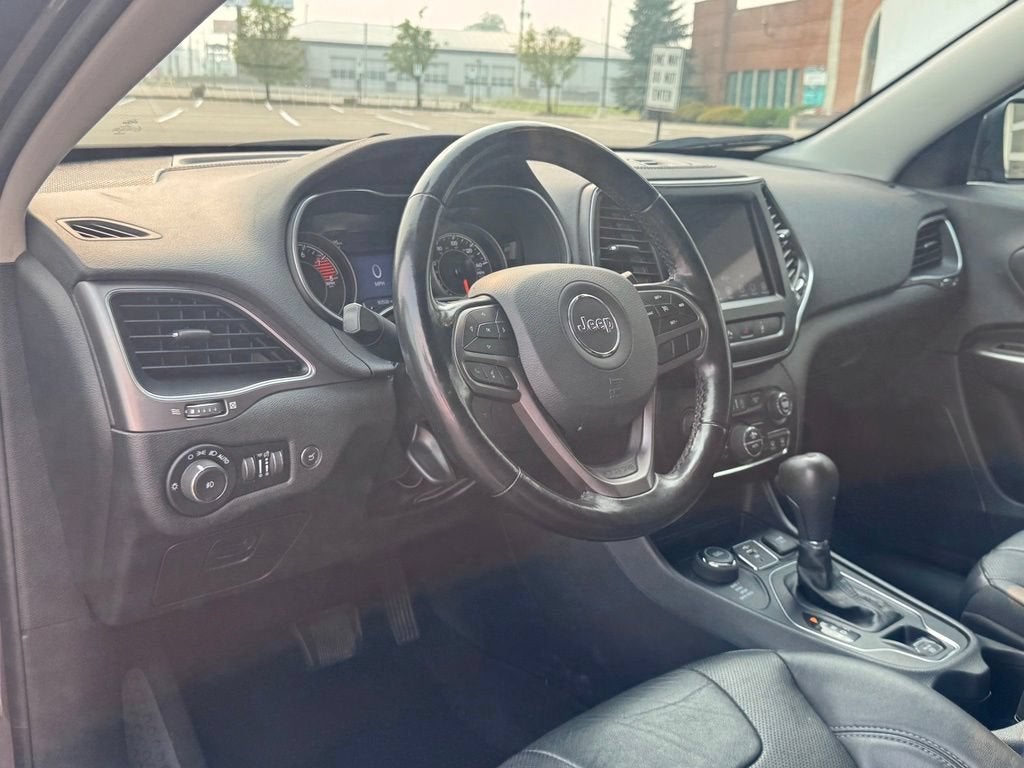 2021 Jeep Cherokee Latitude Lux