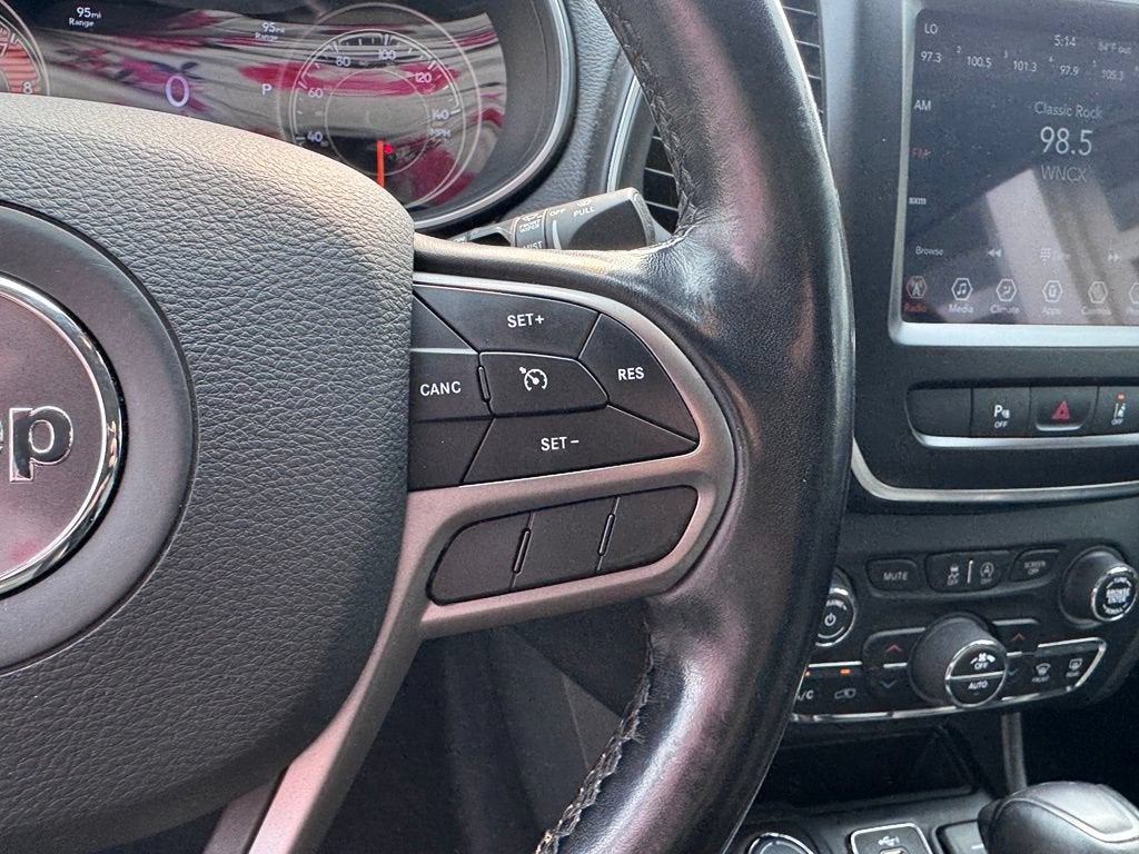 2021 Jeep Cherokee Latitude Lux