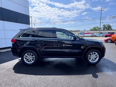 2017 Jeep Grand Cherokee Laredo