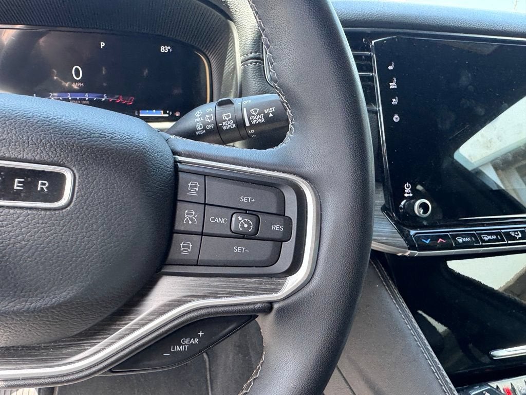 2023 Jeep Wagoneer L Series II