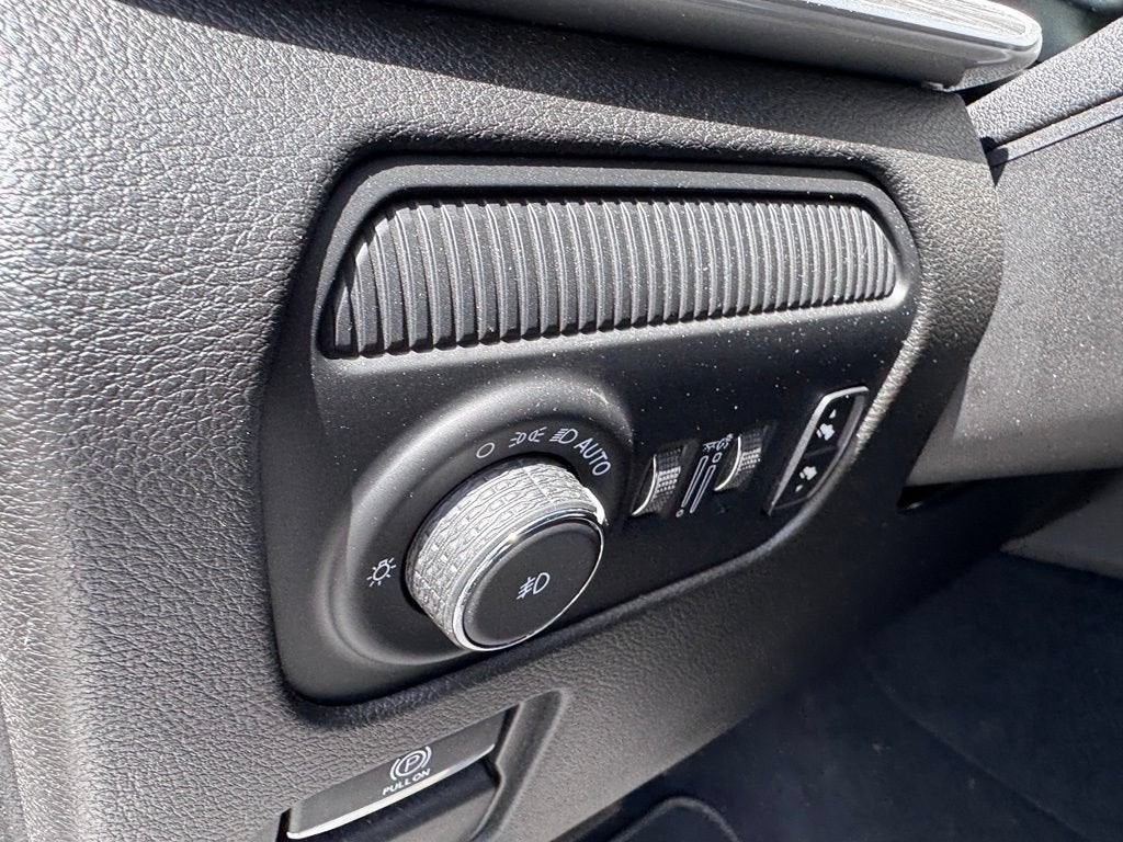 2023 Jeep Wagoneer L Series II
