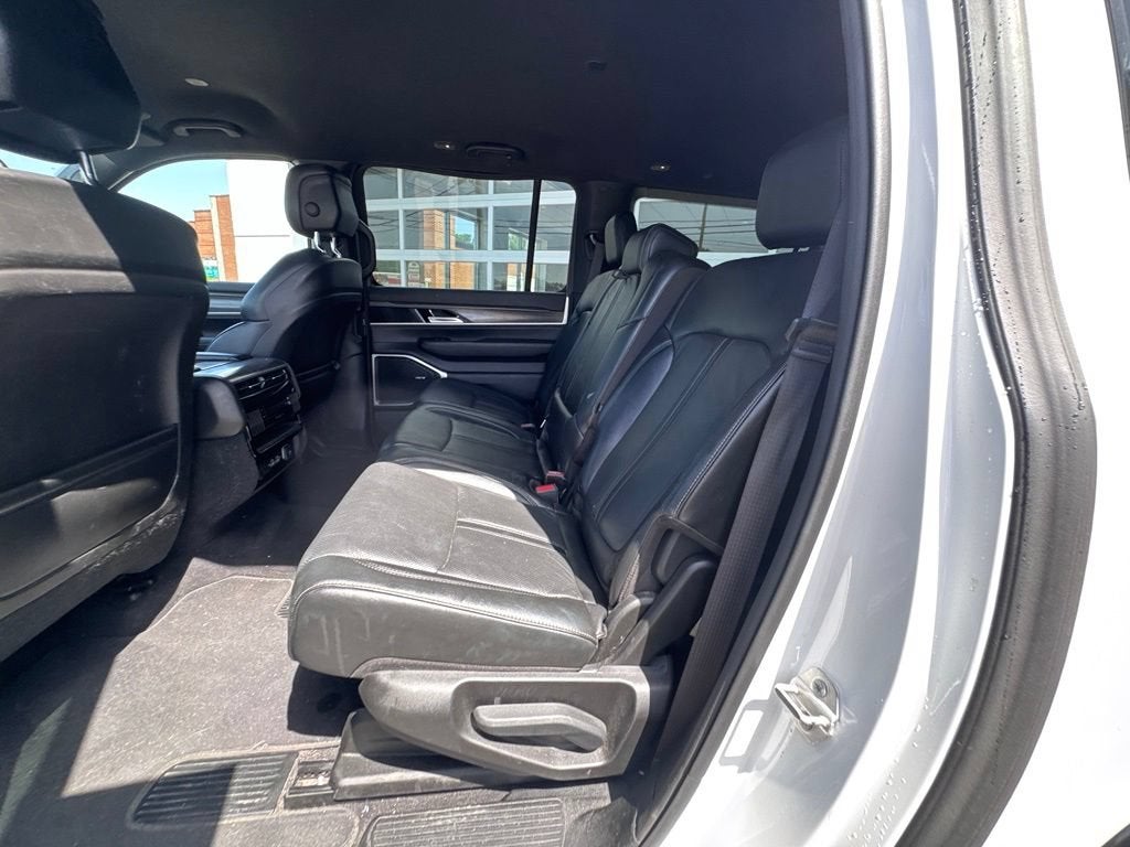 2023 Jeep Wagoneer L Series II