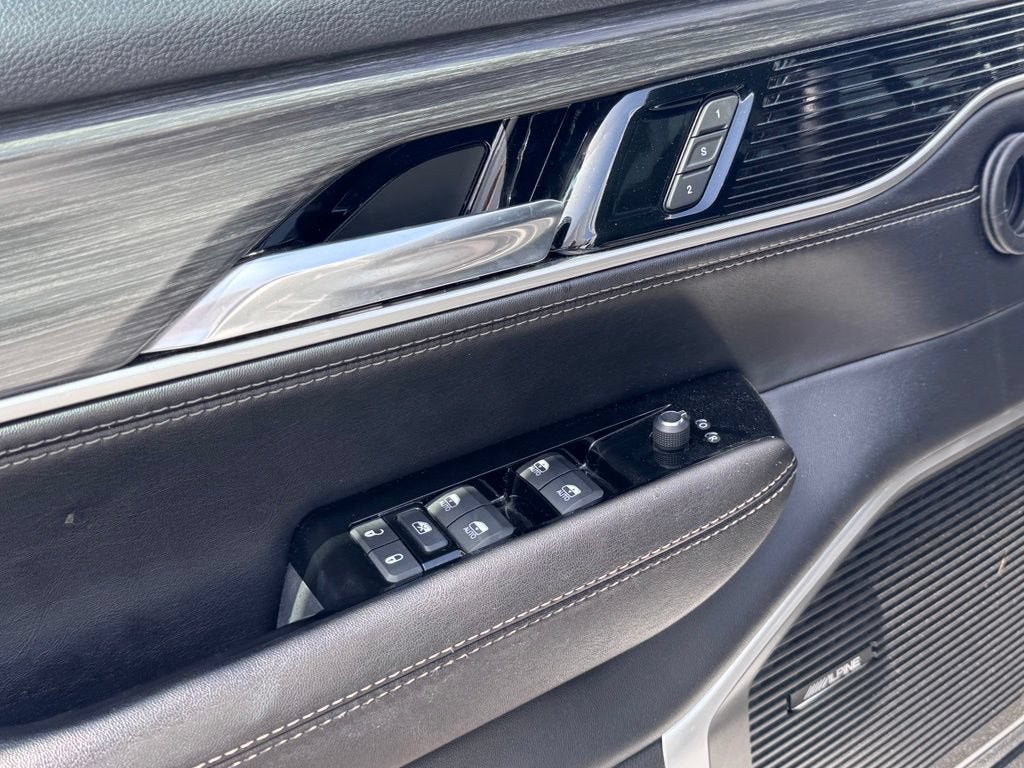 2023 Jeep Wagoneer L Series II