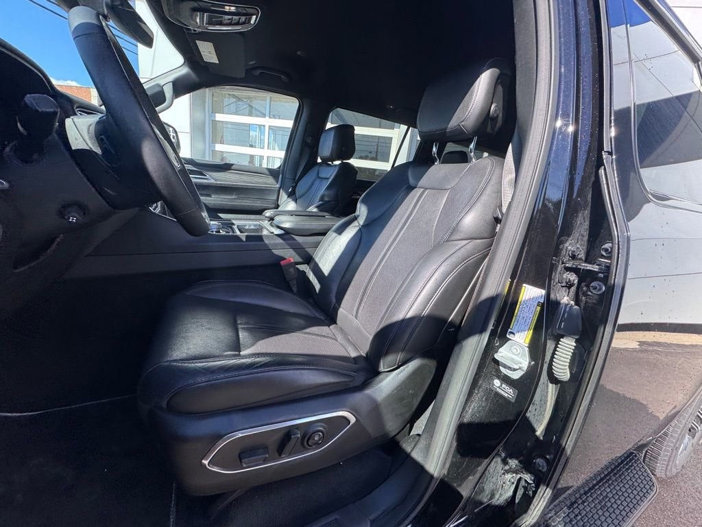 2023 Jeep Wagoneer L Series II