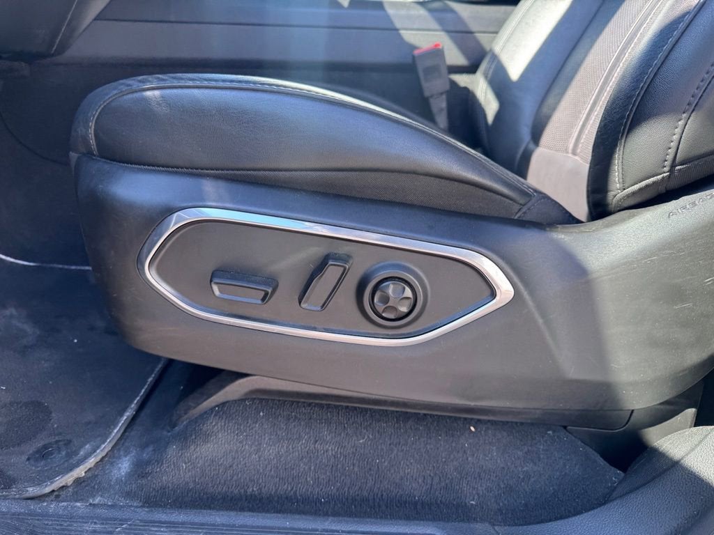 2023 Jeep Wagoneer L Series II