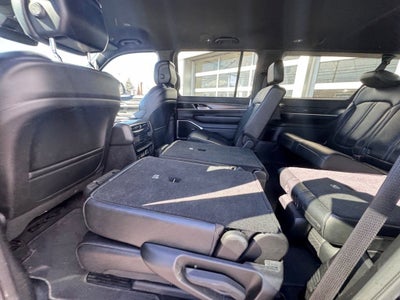 2023 Jeep Wagoneer L Series II