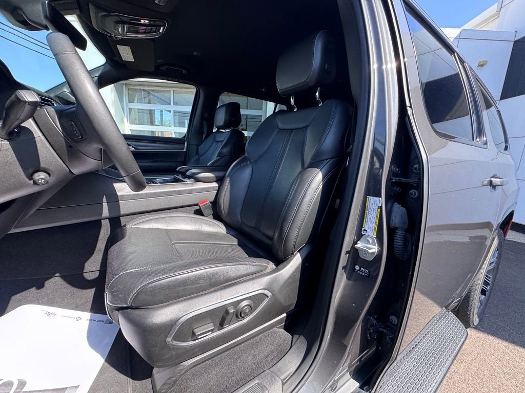 2023 Jeep Wagoneer L Series II