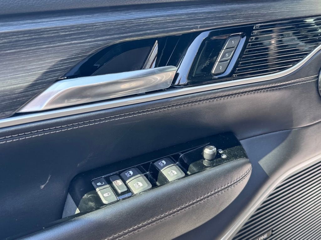 2023 Jeep Wagoneer L Series II