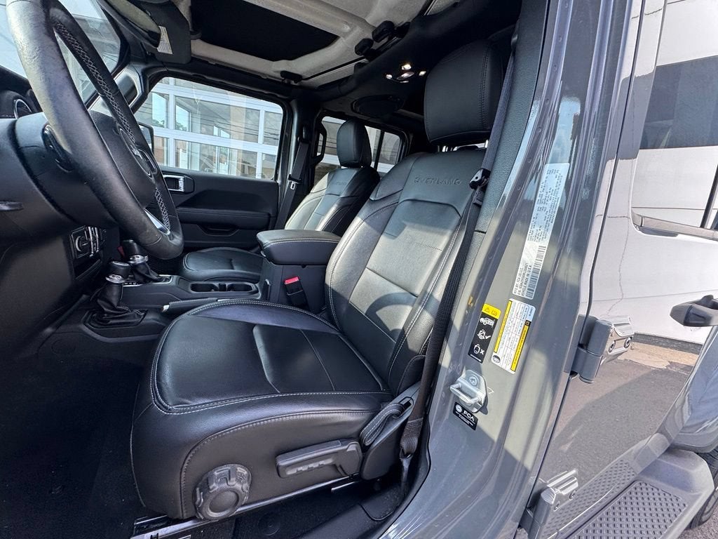 2021 Jeep Gladiator Overland