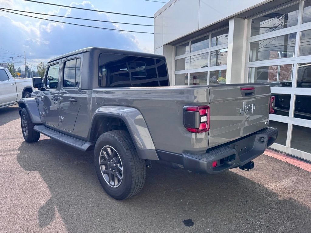 2021 Jeep Gladiator Overland
