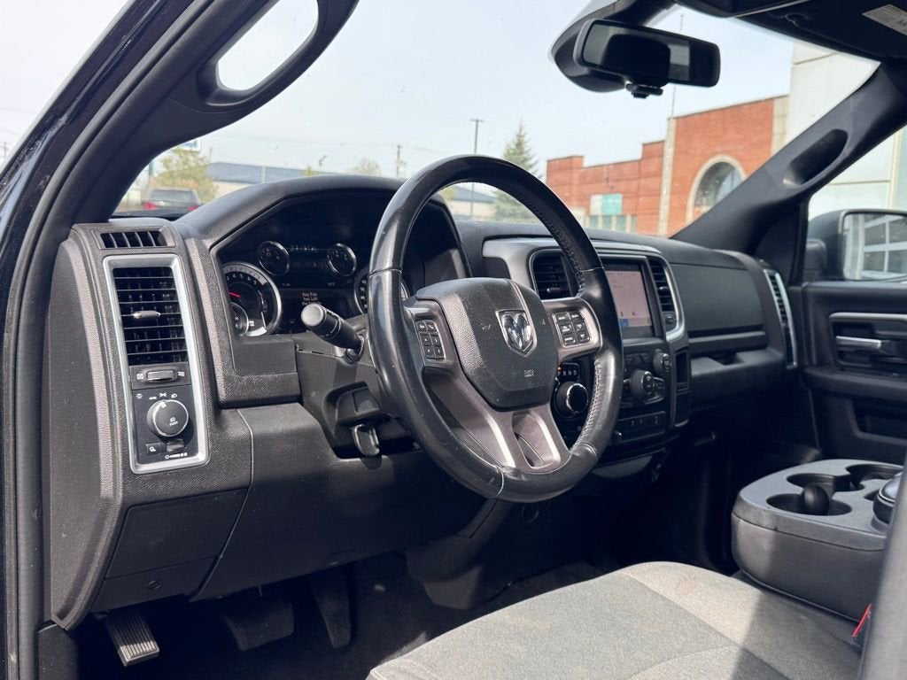 2022 RAM 1500 Classic SLT