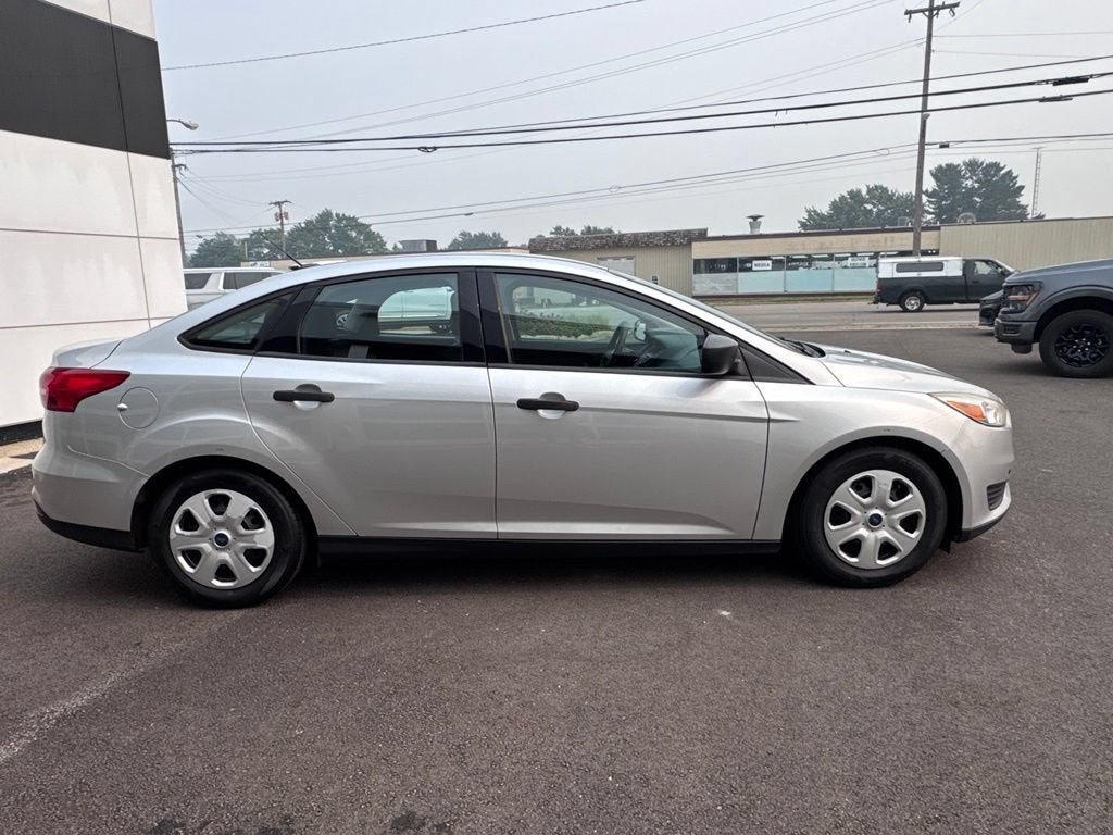 2016 Ford Focus S