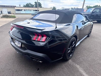 2025 Ford MUST NA