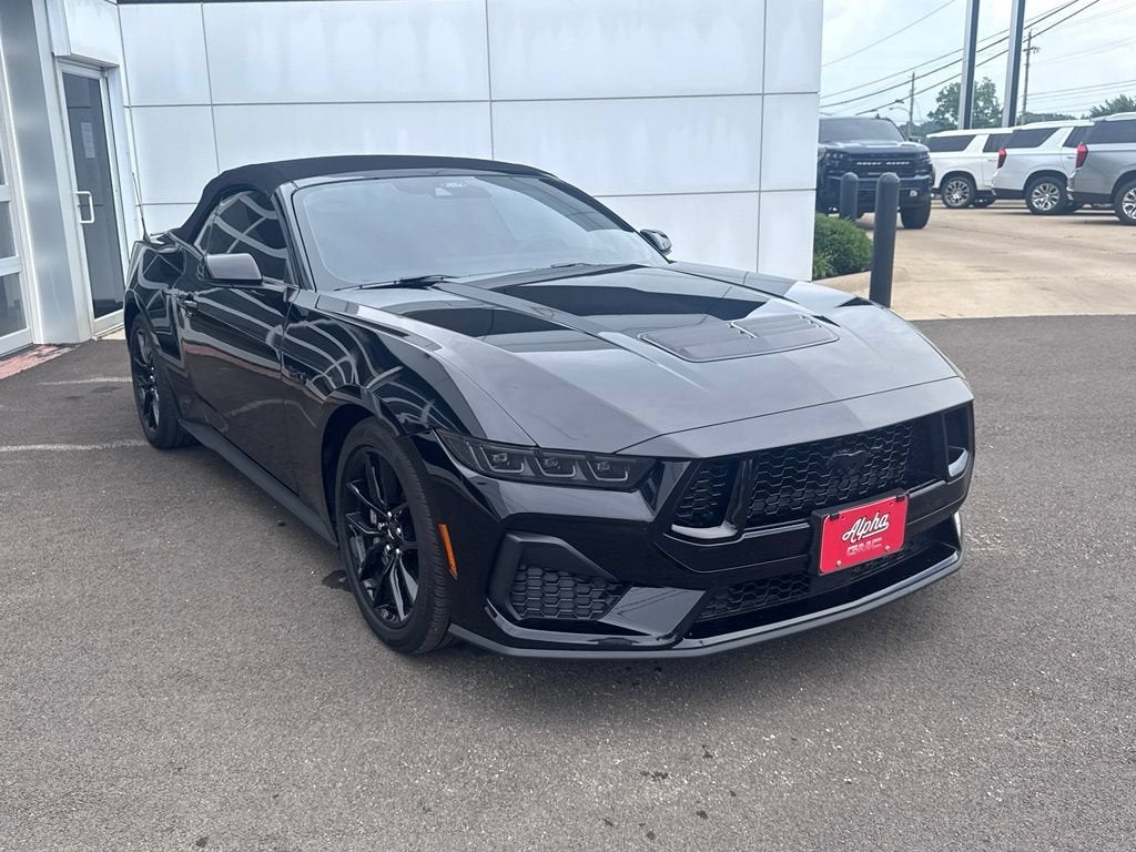 2025 Ford MUST NA