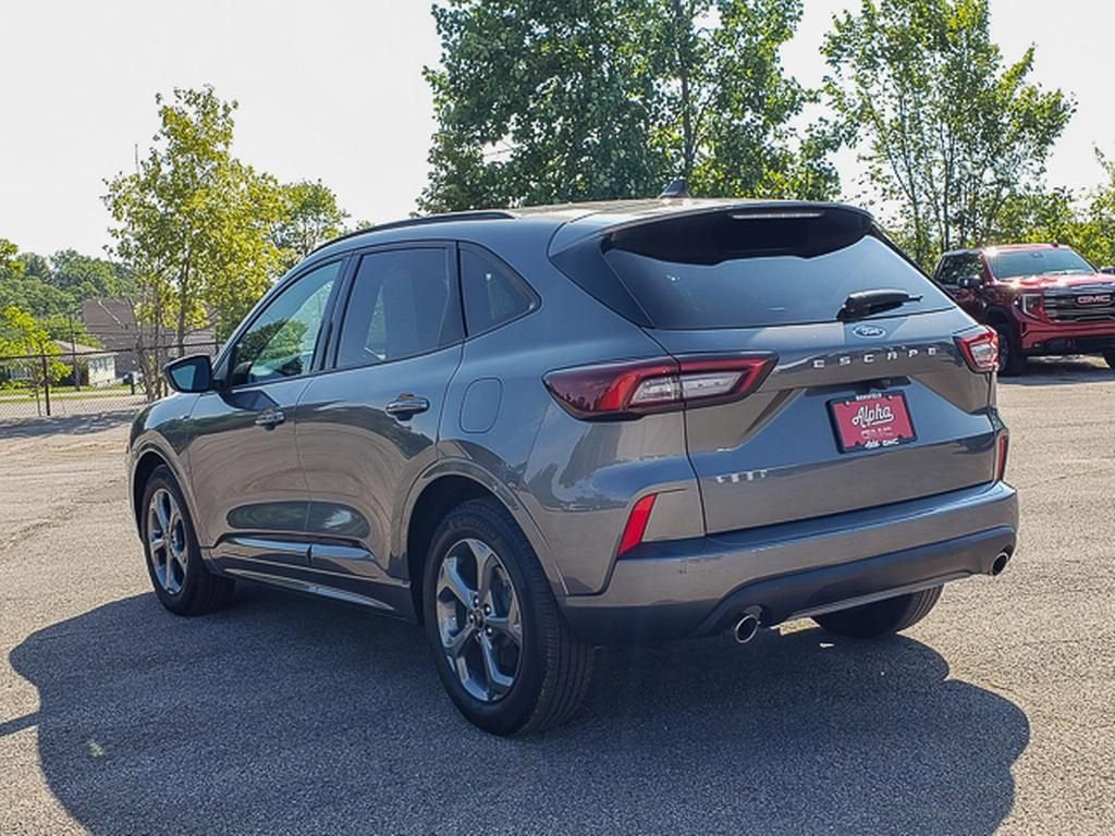 2023 Ford Escape ST-Line