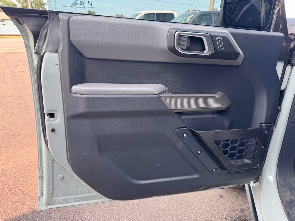 2021 Ford Bronco Base