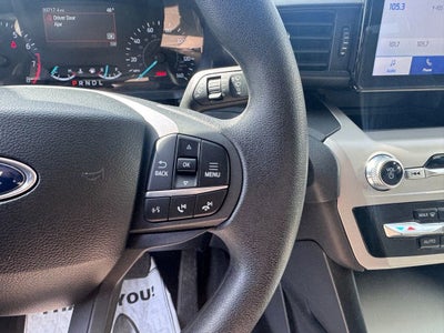 2023 Ford Explorer Base