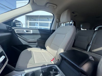 2023 Ford Explorer Base