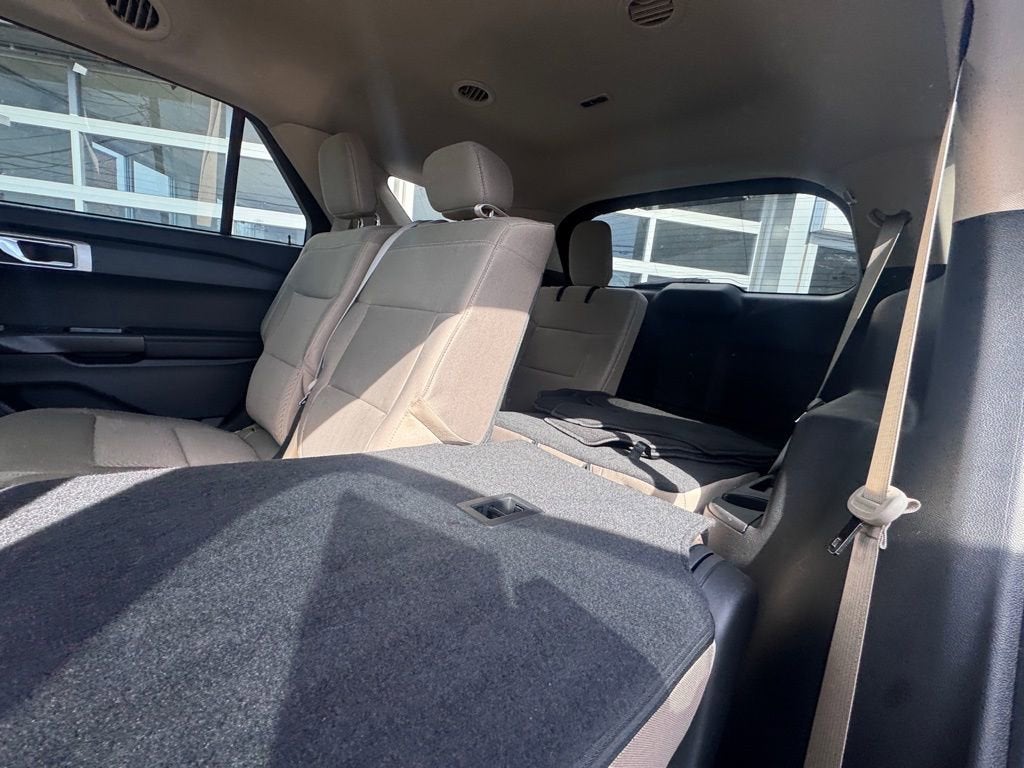 2023 Ford Explorer Base