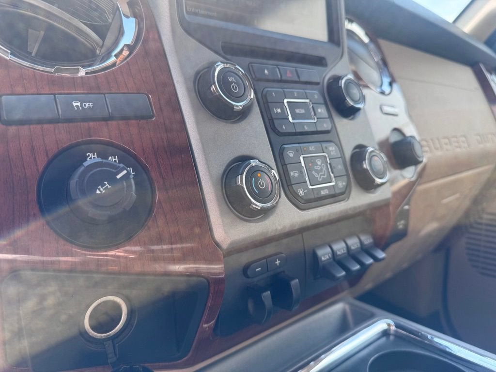 2016 Ford Super Duty F-350 SRW Platinum