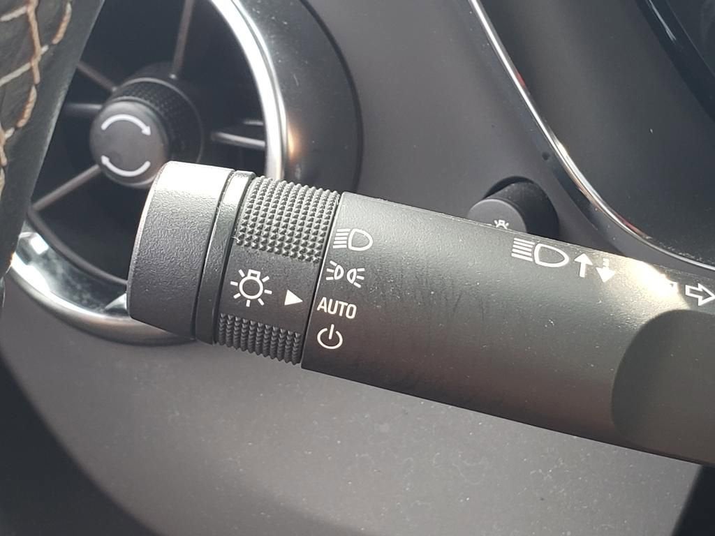 2021 Chevrolet Camaro LT1