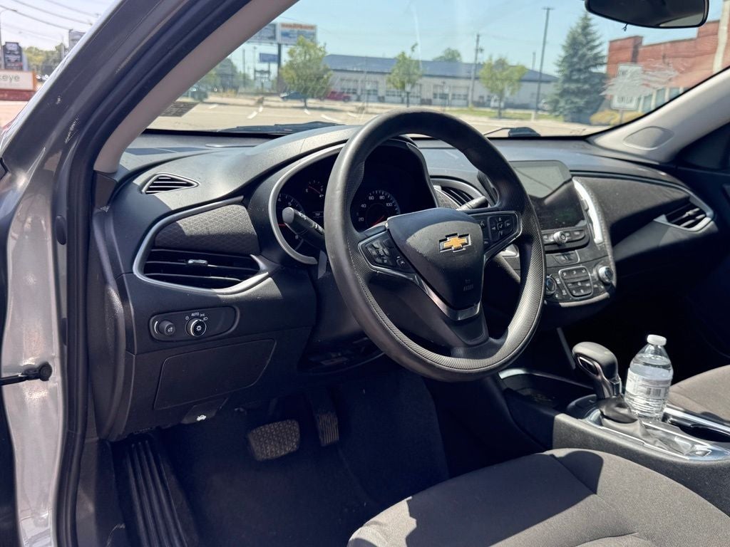 2023 Chevrolet Malibu LT 1LT