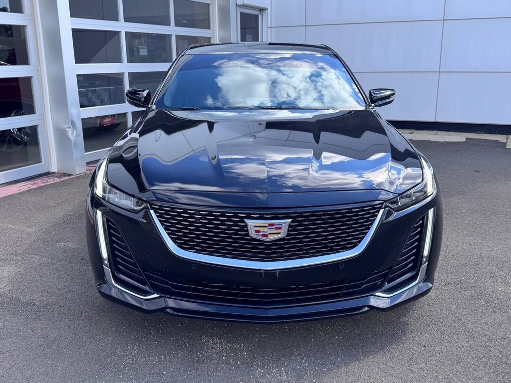2022 Cadillac CT5 Premium Luxury