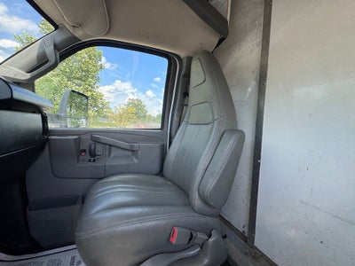 2022 Chevrolet Express Cutaway 3500 NA