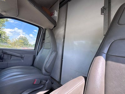 2022 Chevrolet Express Cutaway 3500 NA