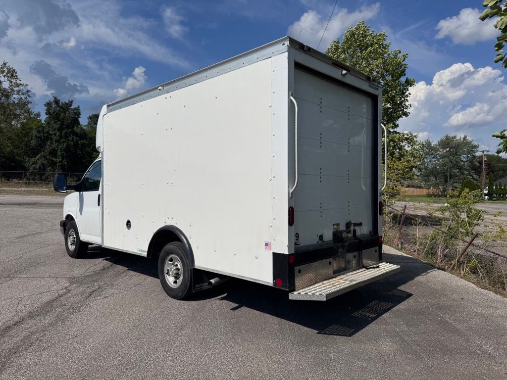 2022 Chevrolet Express Cutaway 3500 NA