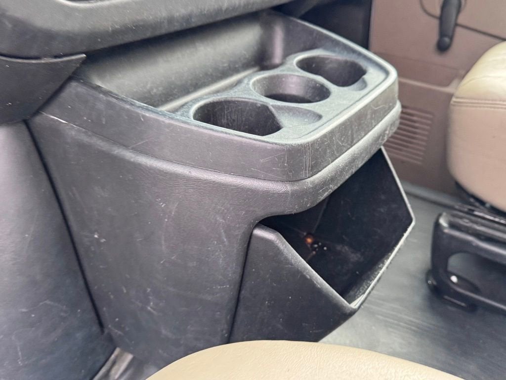 2016 Chevrolet Express Cutaway 3500 NA