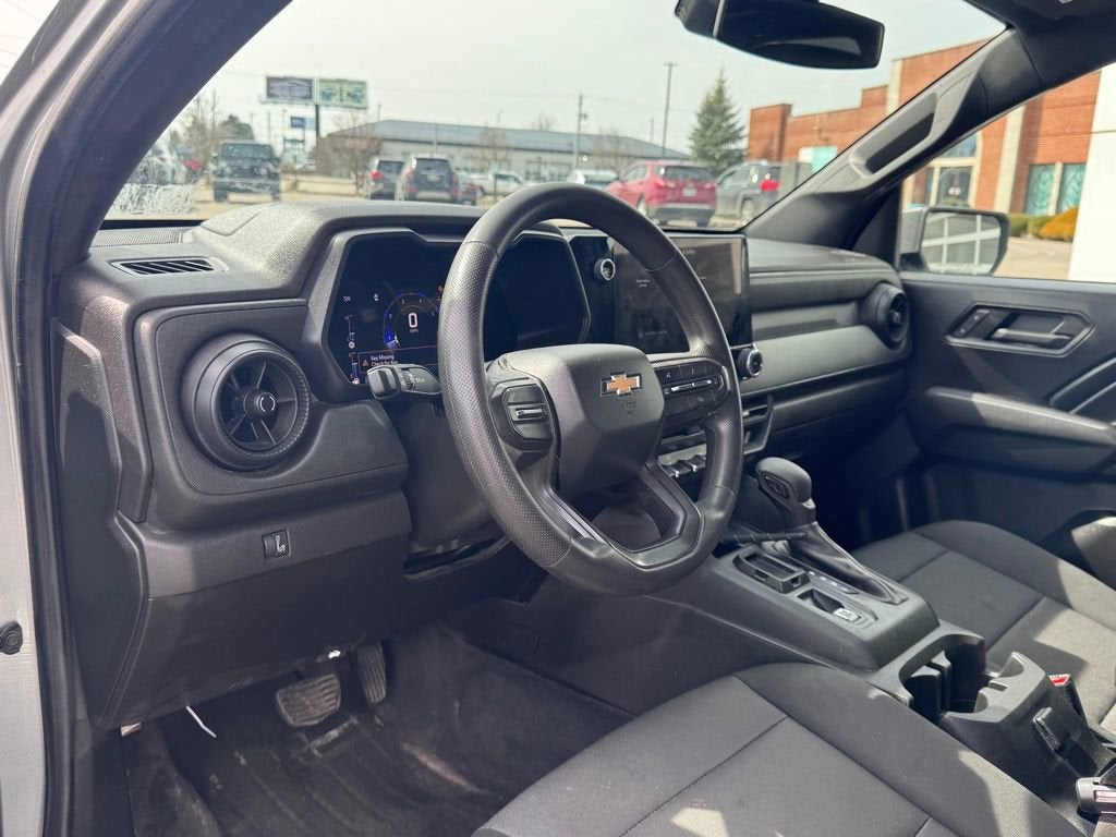 2023 Chevrolet Colorado WT