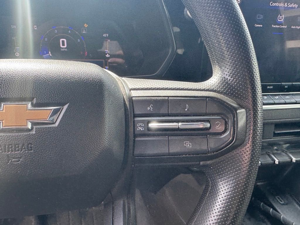 2023 Chevrolet Colorado WT