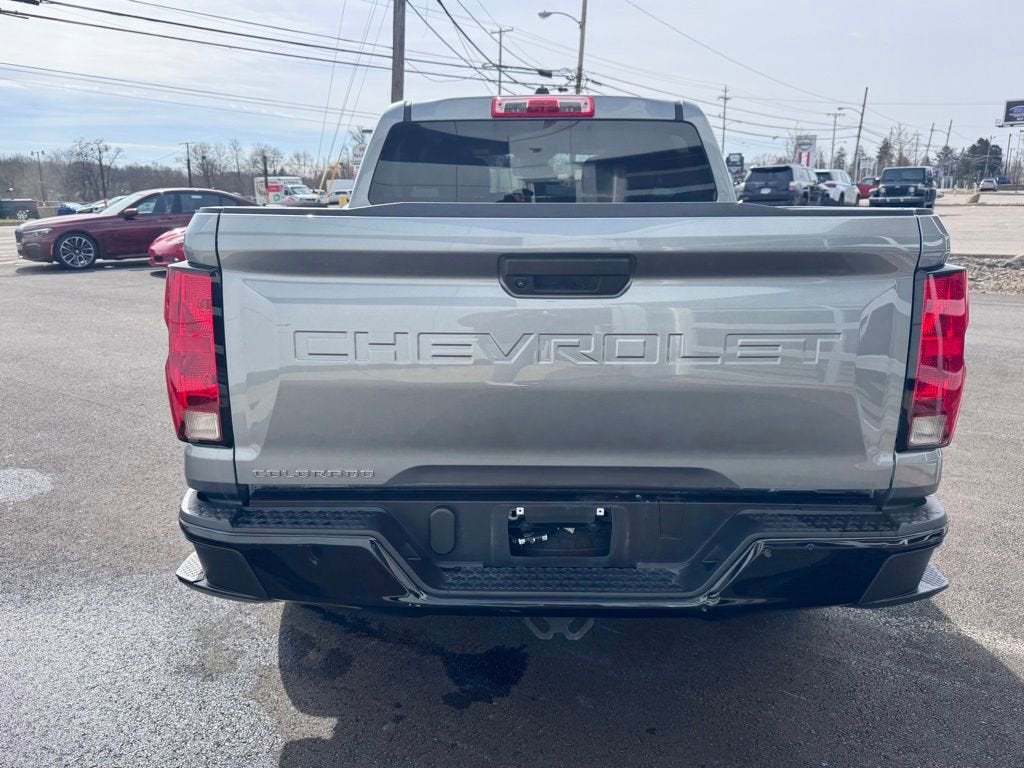 2023 Chevrolet Colorado WT