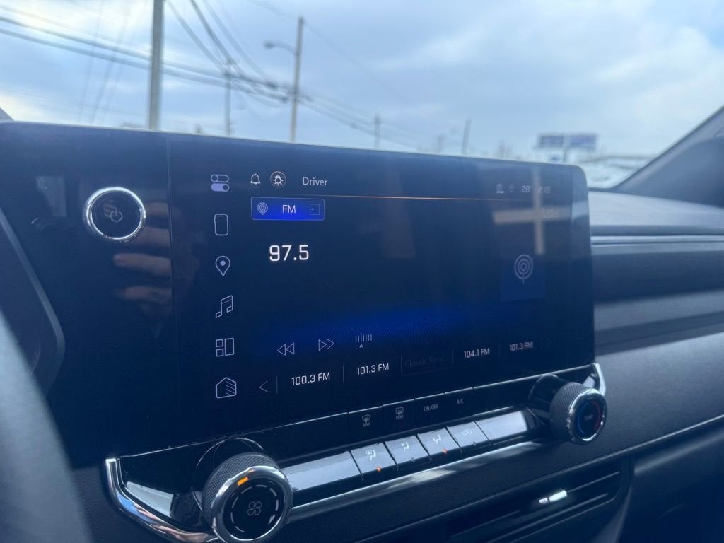 2025 Chevrolet Colorado WT/LT