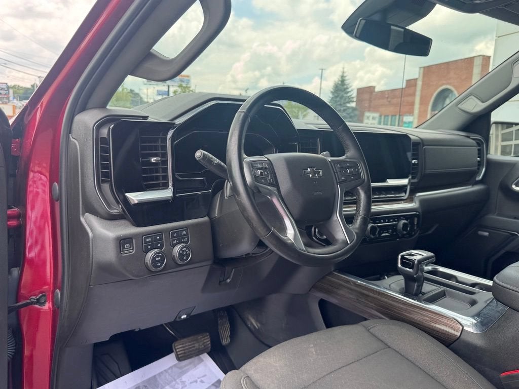 2023 Chevrolet Silverado 1500 RST