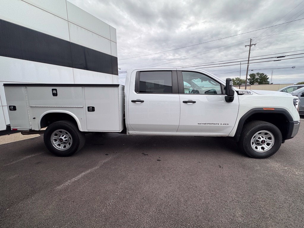 2024 GMC Sierra 3500 HD Pro