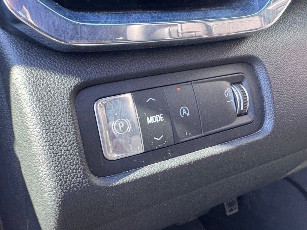 2024 GMC Acadia Elevation