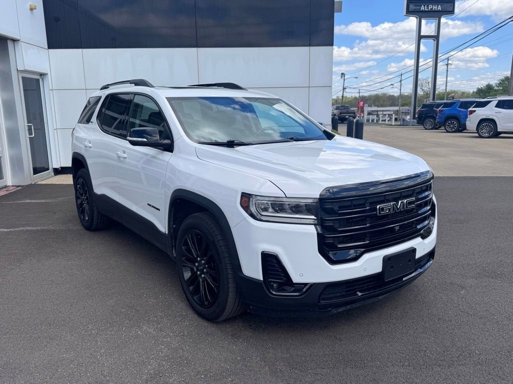 2023 GMC Acadia SLT
