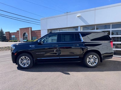 2023 GMC Yukon XL SLT