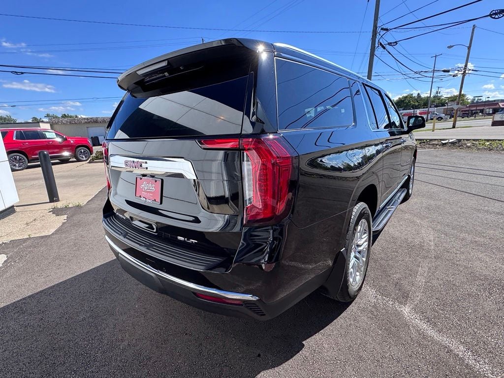 2023 GMC Yukon XL SLT