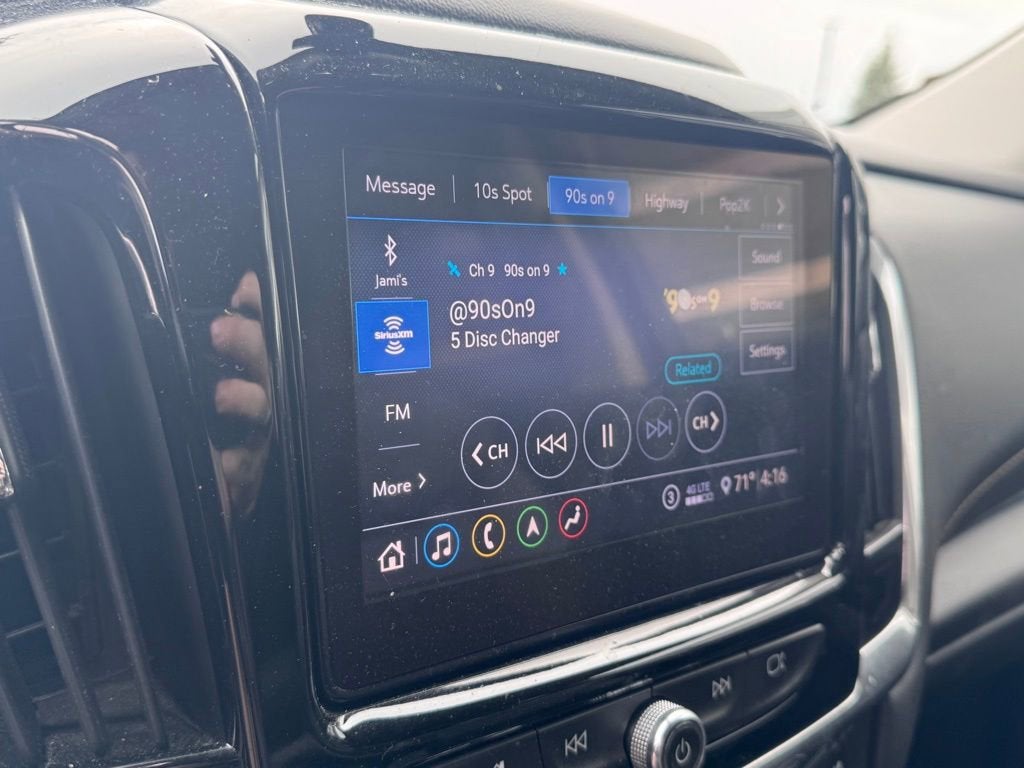 2021 Chevrolet Traverse Premier