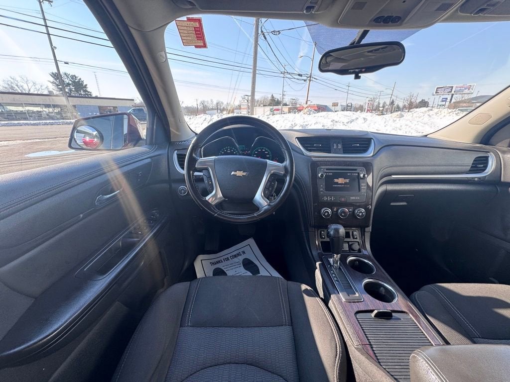 2017 Chevrolet Traverse LT