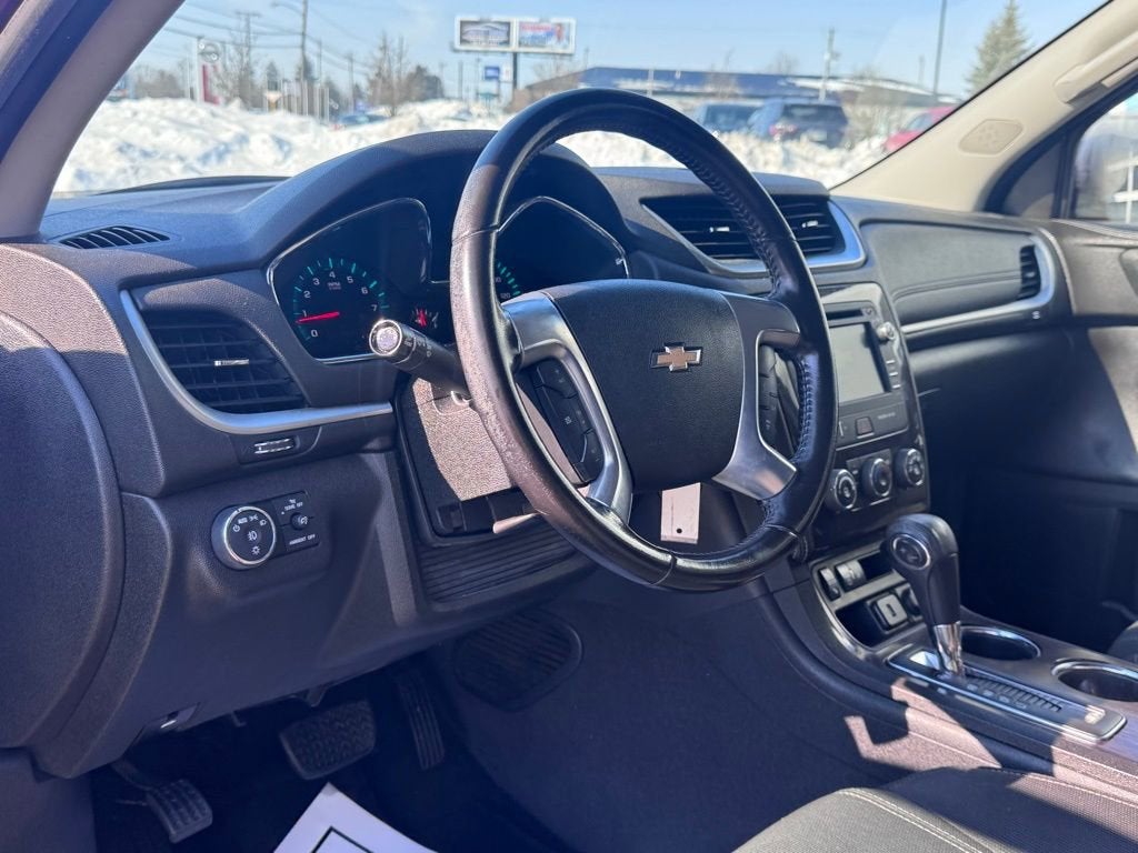 2017 Chevrolet Traverse LT