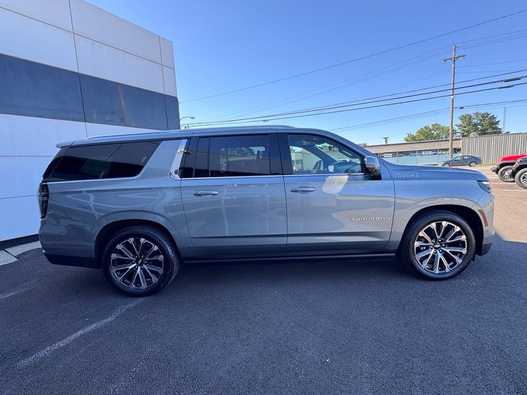 2025 Chevrolet Suburban High Country