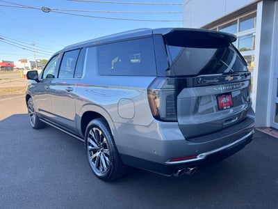 2025 Chevrolet Suburban High Country