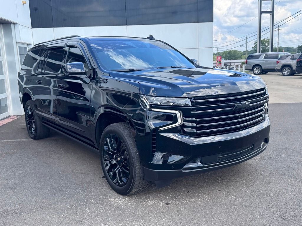2023 Chevrolet Suburban High Country